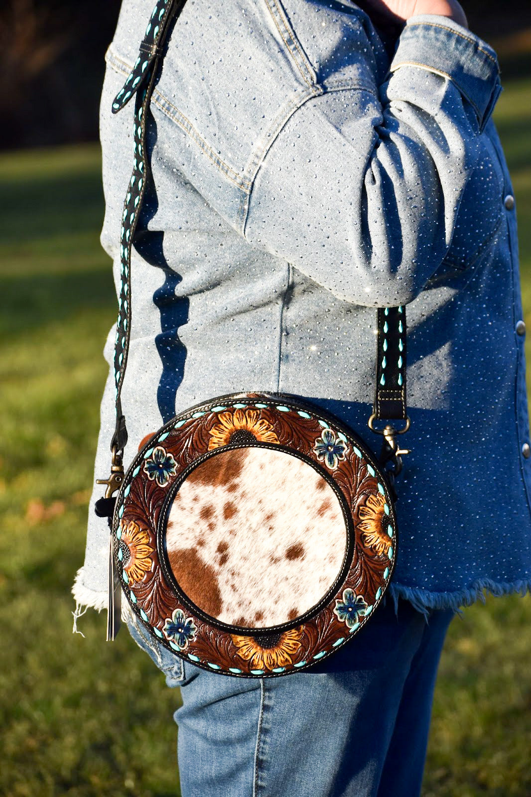 Sunflower Sunrise Round Bag