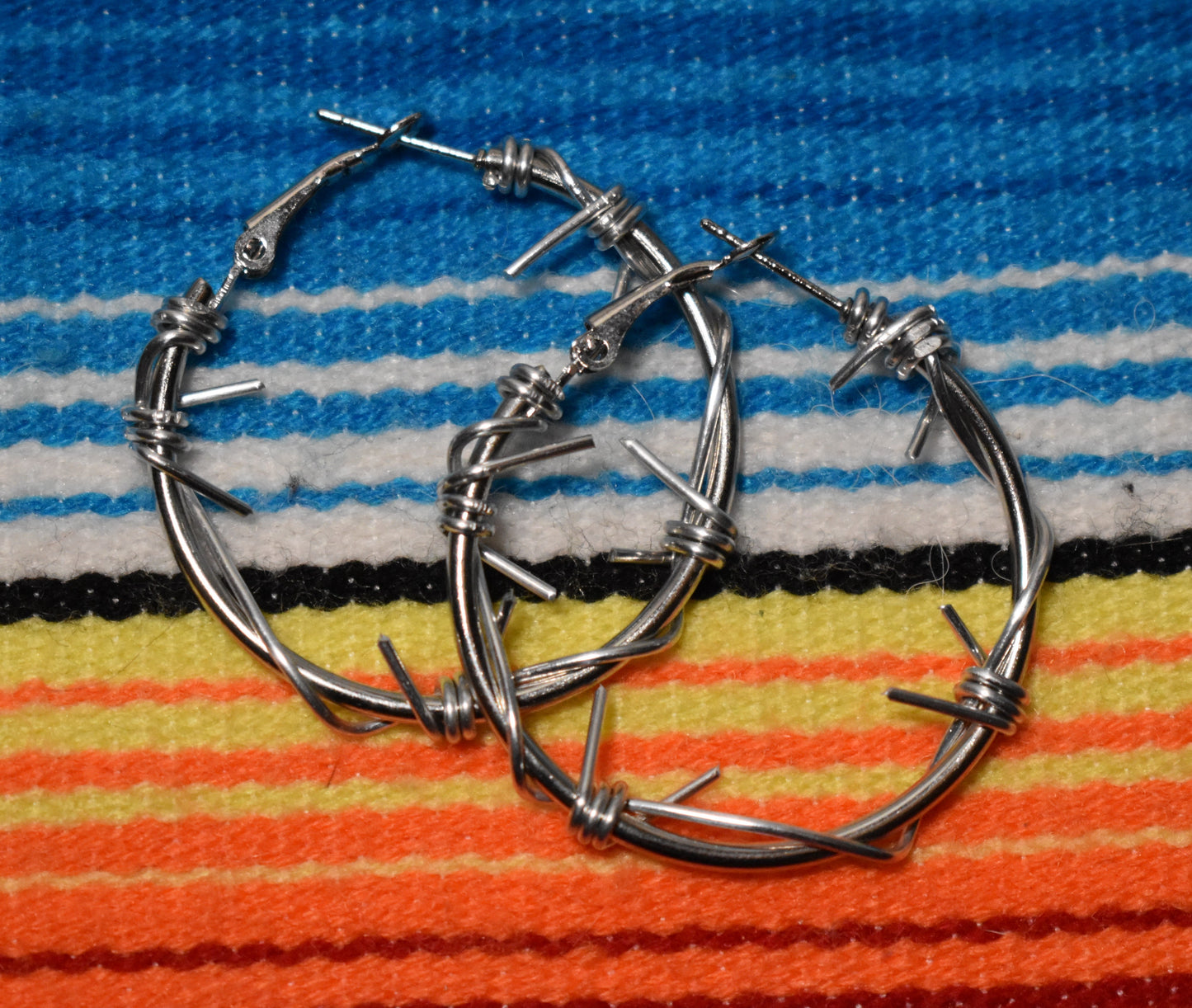 Medium Barbwire Hoops